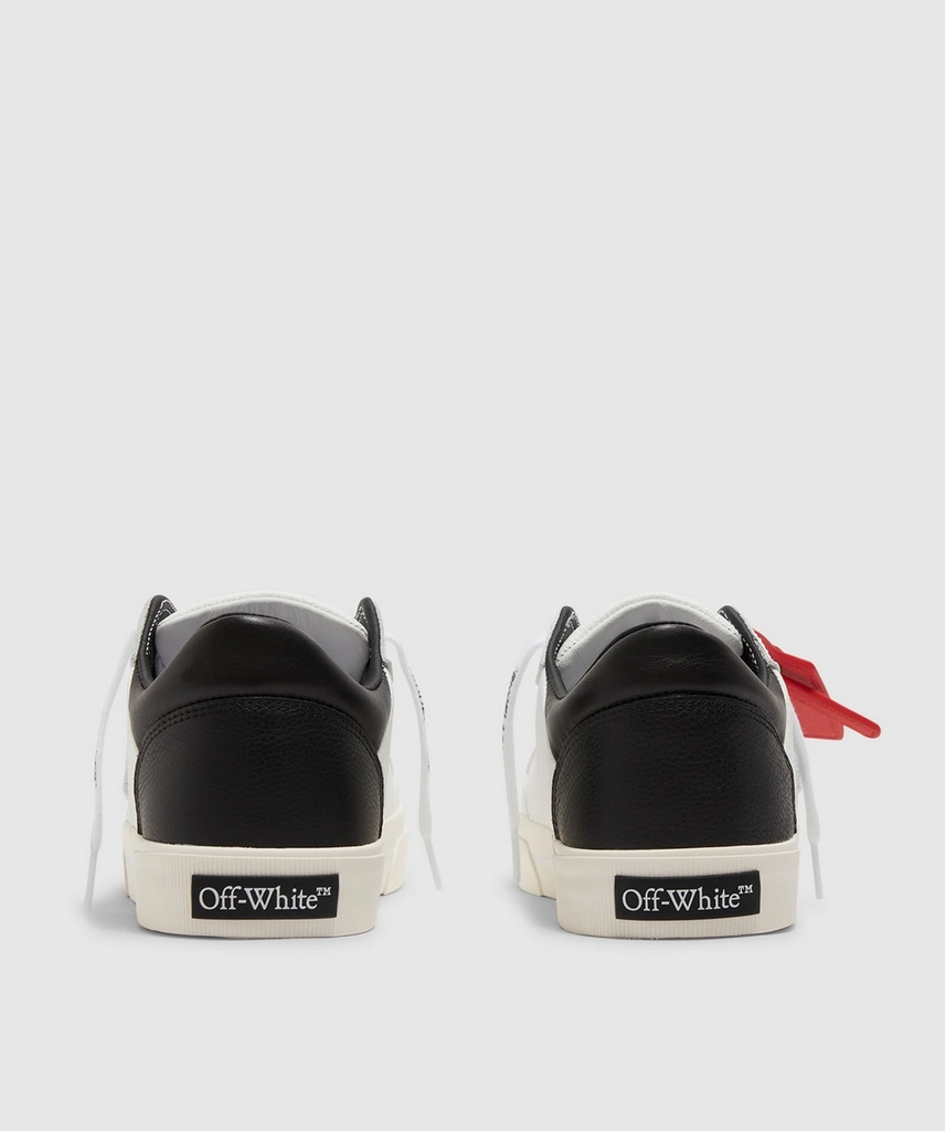 Off White Low vulc leather sneaker